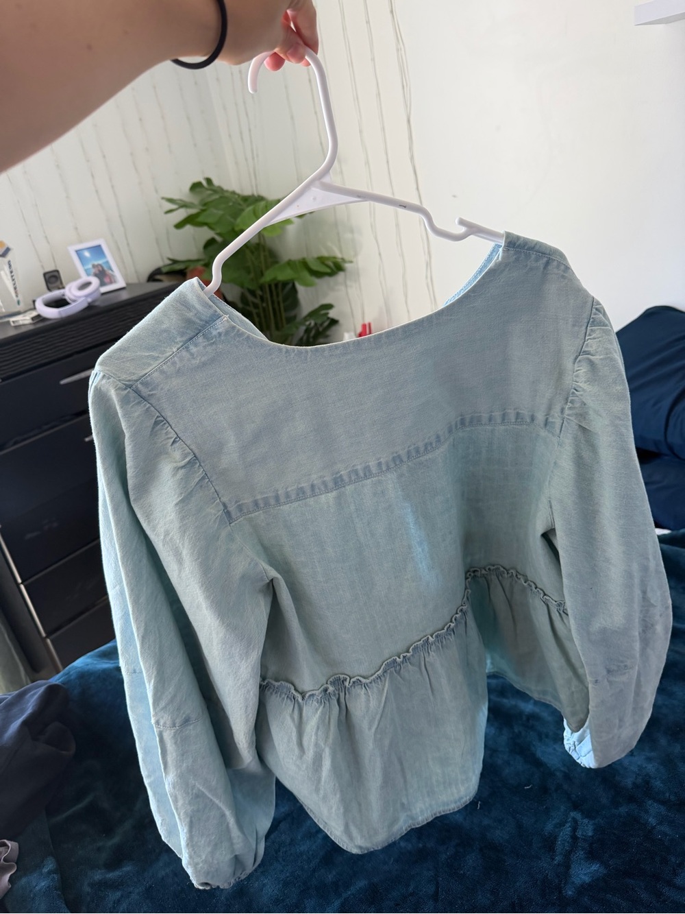 Free People Brunch Babe Light Wash Top M - Picture 6 of 6